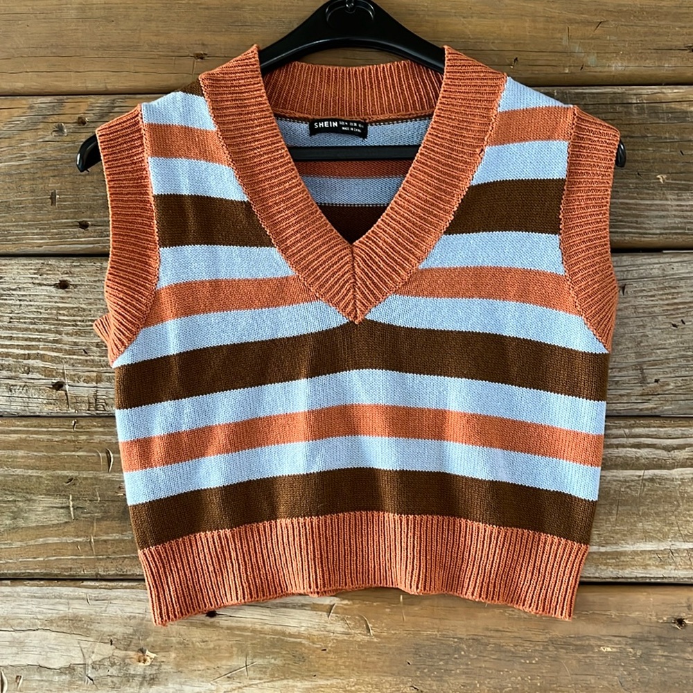 Half body sweater